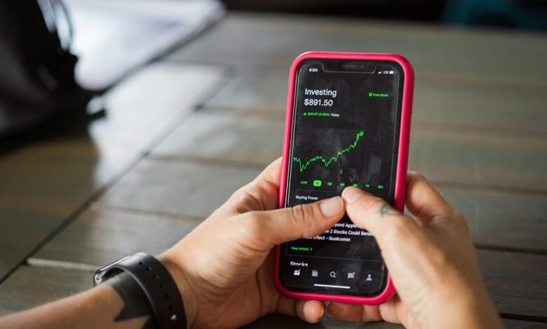 high growth stocks 2025