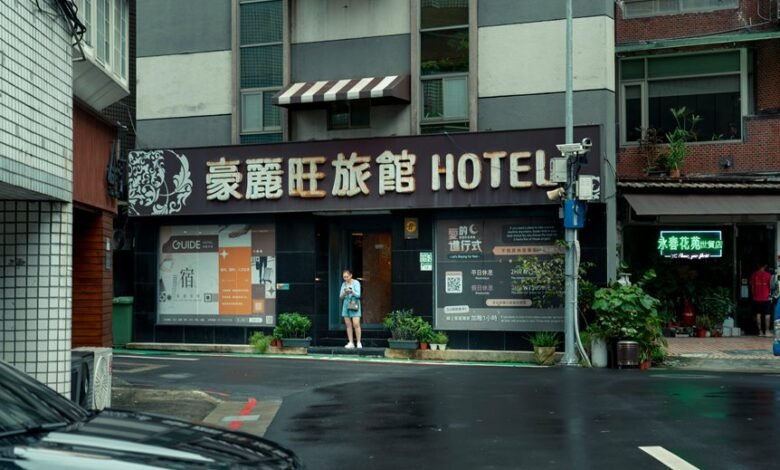 harem hotel cheat codes